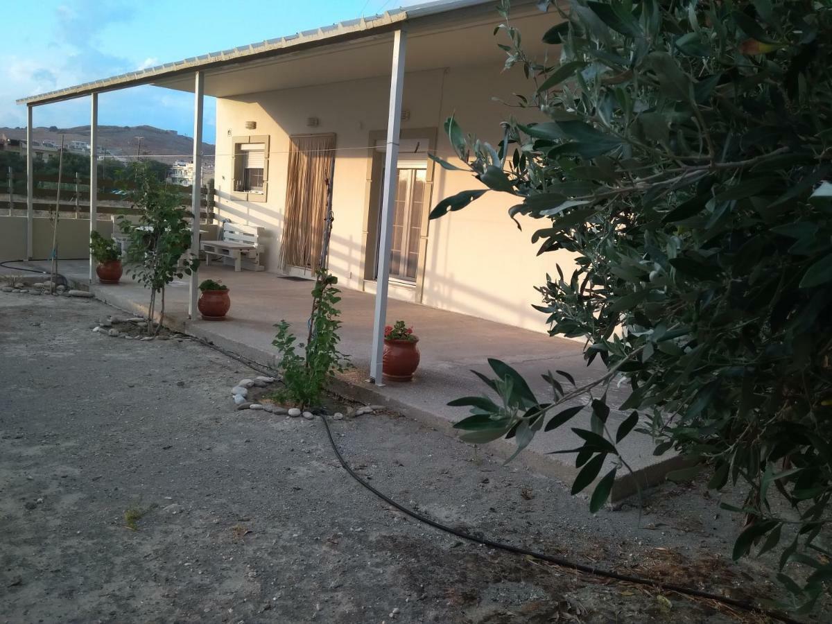 Garden House, Kalamaki Vakantiehuis *