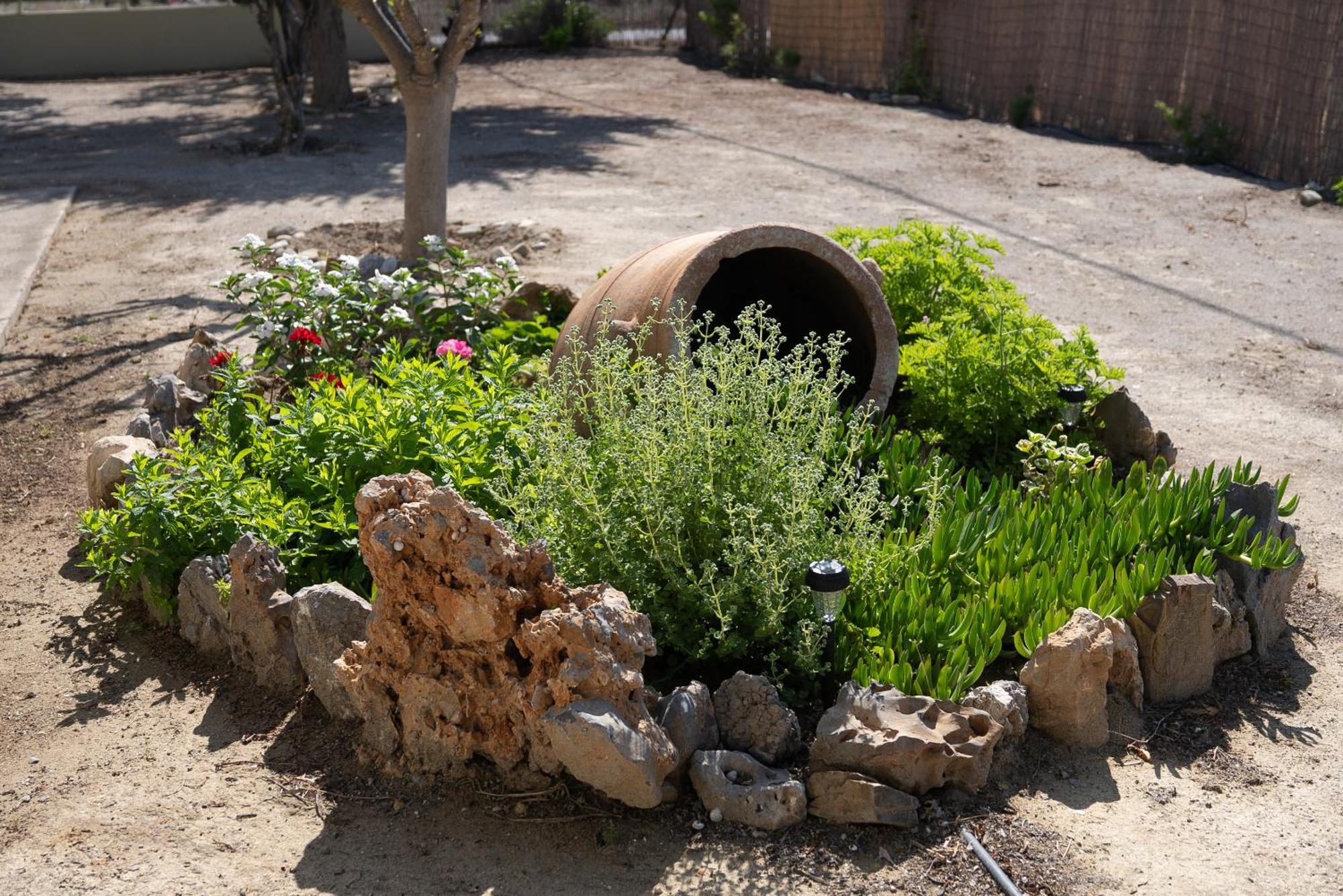 Tatil Evi Garden House, Kalamaki